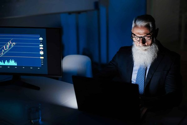 How Can UK Boutique Investment Firms Leverage FinTech for Competitive Advantage?